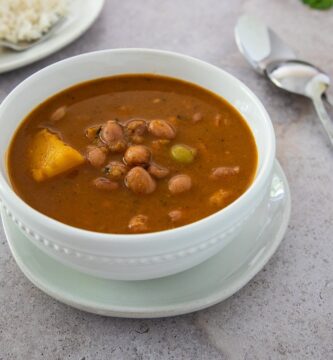 Auténtica Receta Dominicana de Habichuelas Guisadas